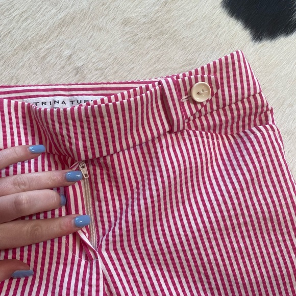 Trina Turk's bright pink and white striped seersucker wide leg pants - Picture 5 of 10
